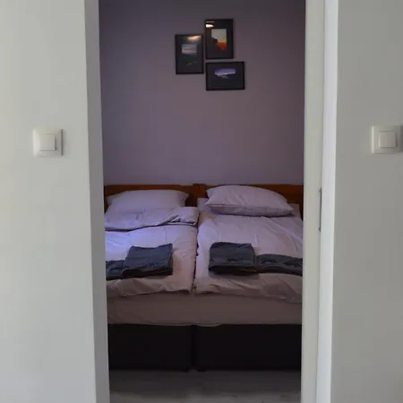 By Baza Academic Sables d'or