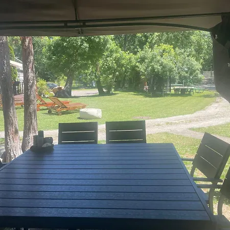 By Baza Academic * 골든샌드