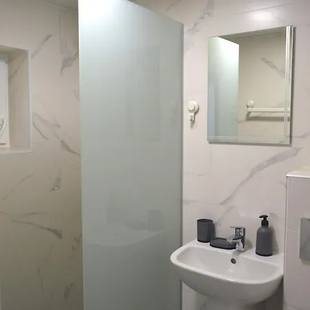 By Baza Academic * Златни пясъци